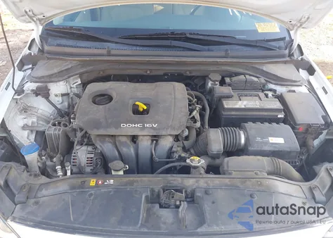 2018 Hyundai Elantra Value Edition из США, поврежденный, VIN 5NPD84LF2JH320183